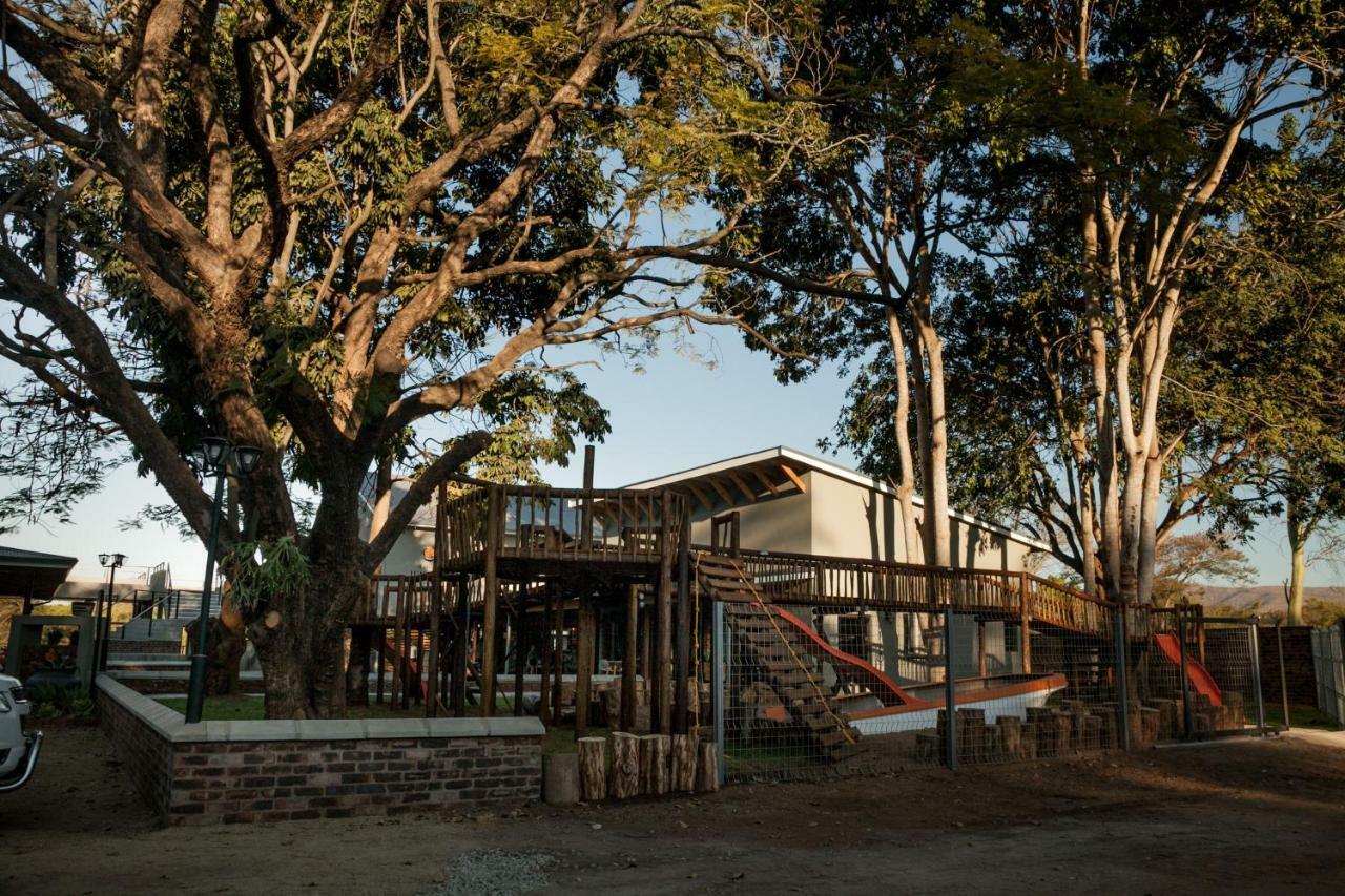 Letaba Junction Lodge Letsitele Kültér fotó