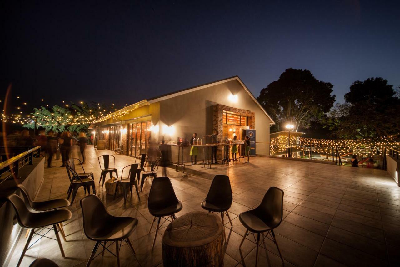 Letaba Junction Lodge Letsitele Kültér fotó