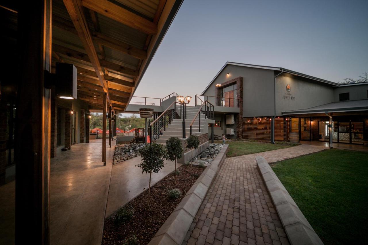 Letaba Junction Lodge Letsitele Kültér fotó